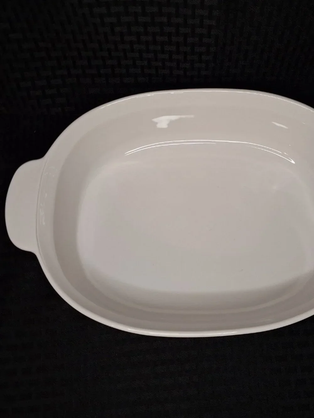 Corning Ware F-14-B French White 4 Liter Oval Casserole Dish